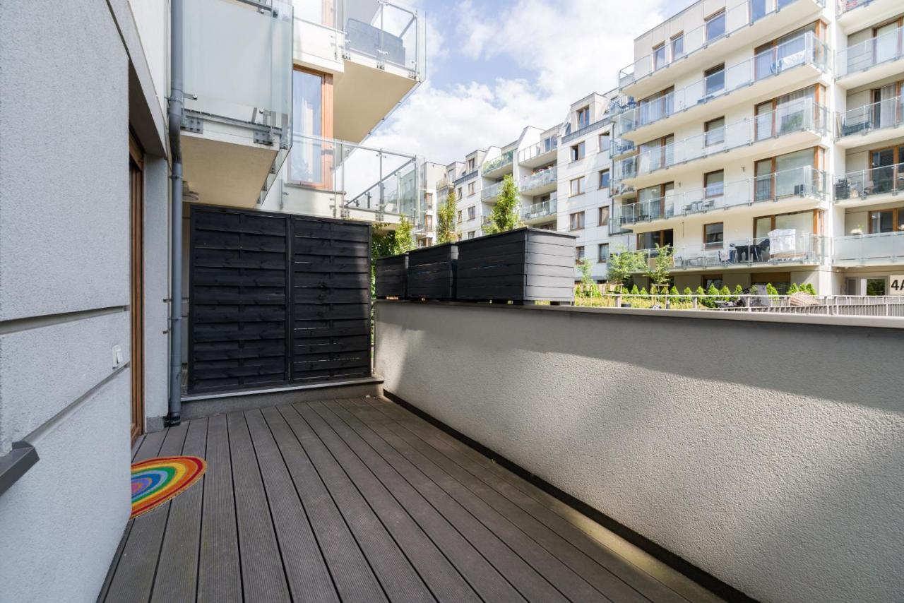 Czarnieckiego Apartment With Balcony Poznan By Noclegi Renters Buitenkant foto