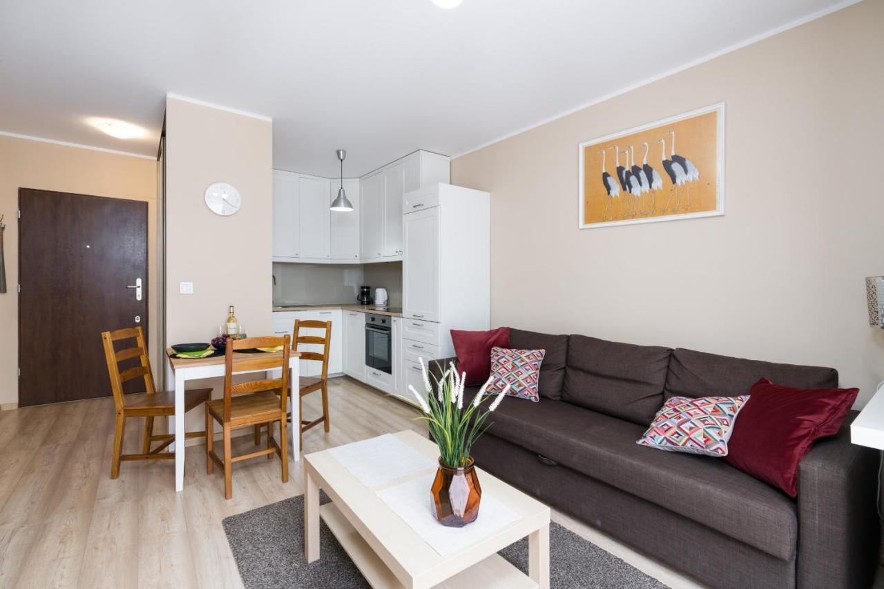 Czarnieckiego Apartment With Balcony Poznan By Noclegi Renters Buitenkant foto