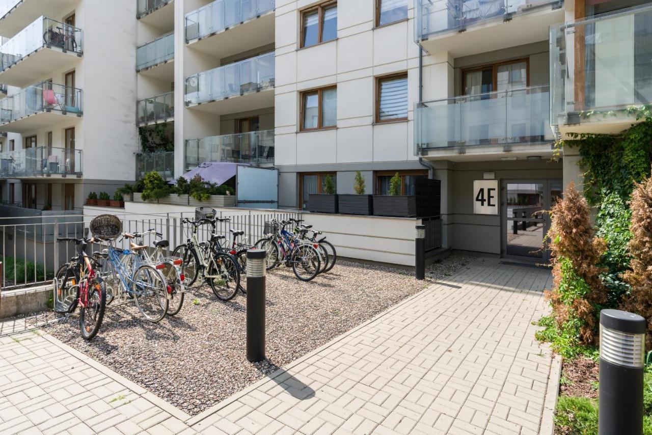 Czarnieckiego Apartment With Balcony Poznan By Noclegi Renters Buitenkant foto